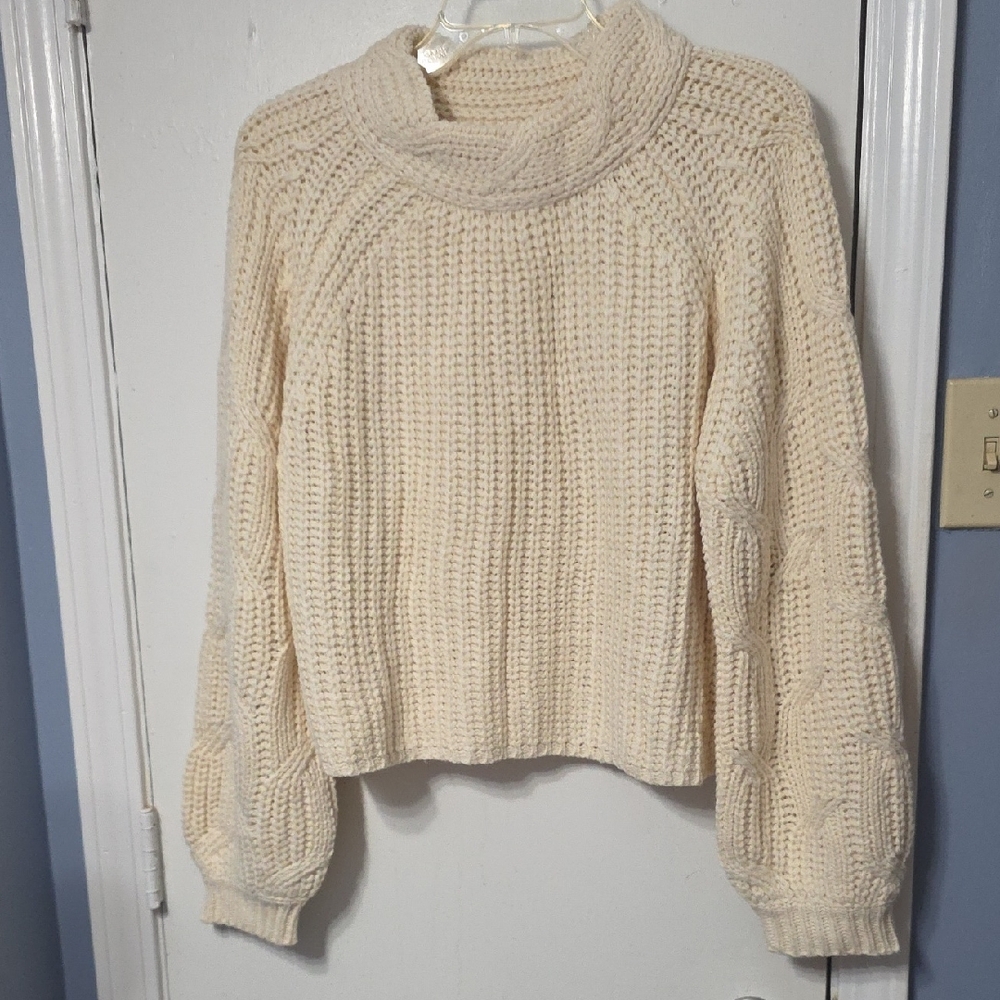 Elegant Cream Turtleneck Sweater